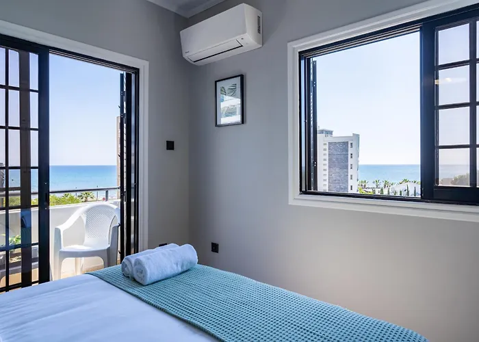 Apartment Peale's 2-br & Balcony In Mackenzie